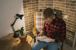 How to Create a Cozy Reading Nook in Any Room of Your Home